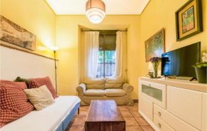 Lovely Apartment In Cordoba With Kitchen